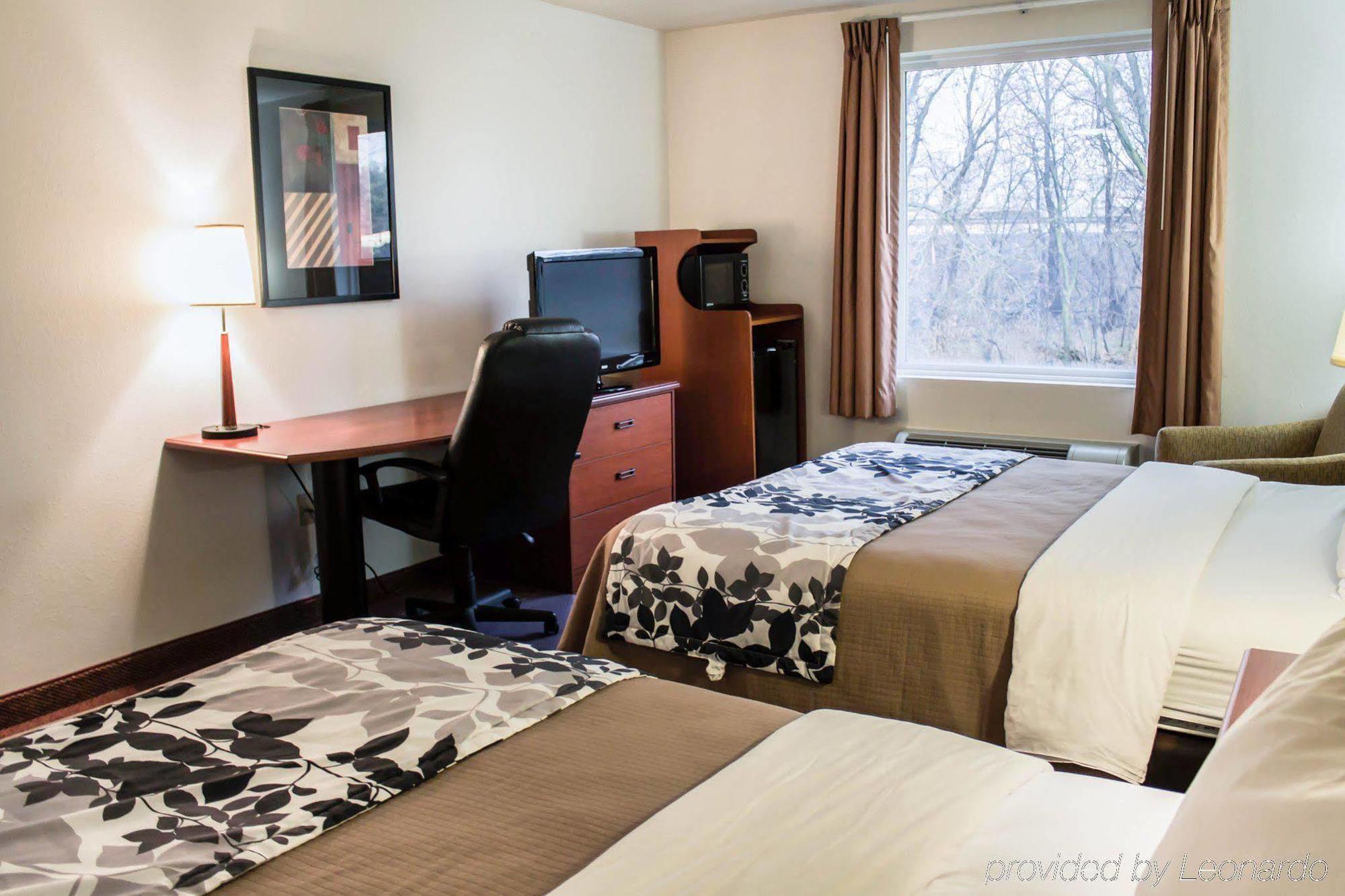 Quality Inn & Suites Chambersburg Εξωτερικό φωτογραφία
