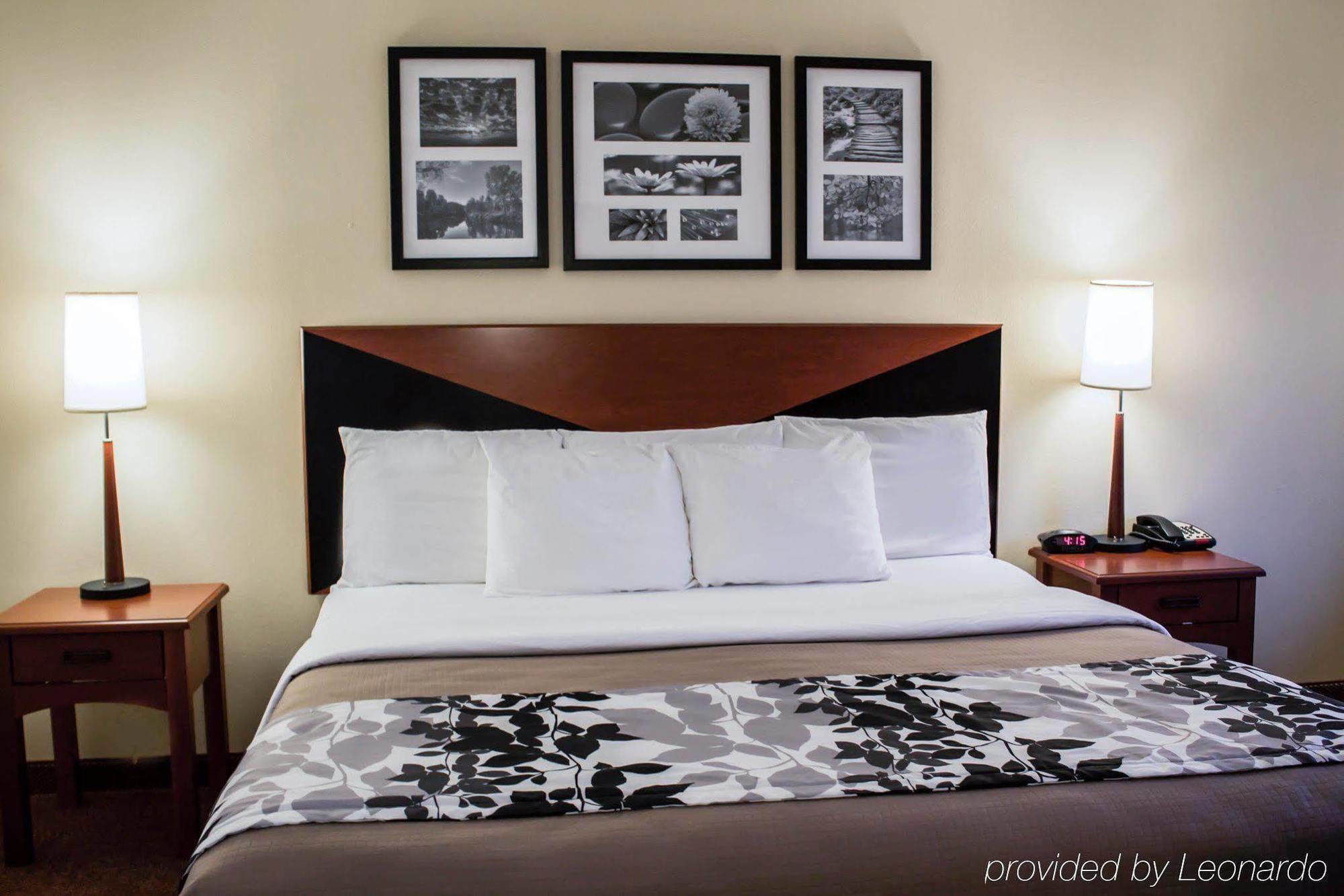 Quality Inn & Suites Chambersburg Εξωτερικό φωτογραφία
