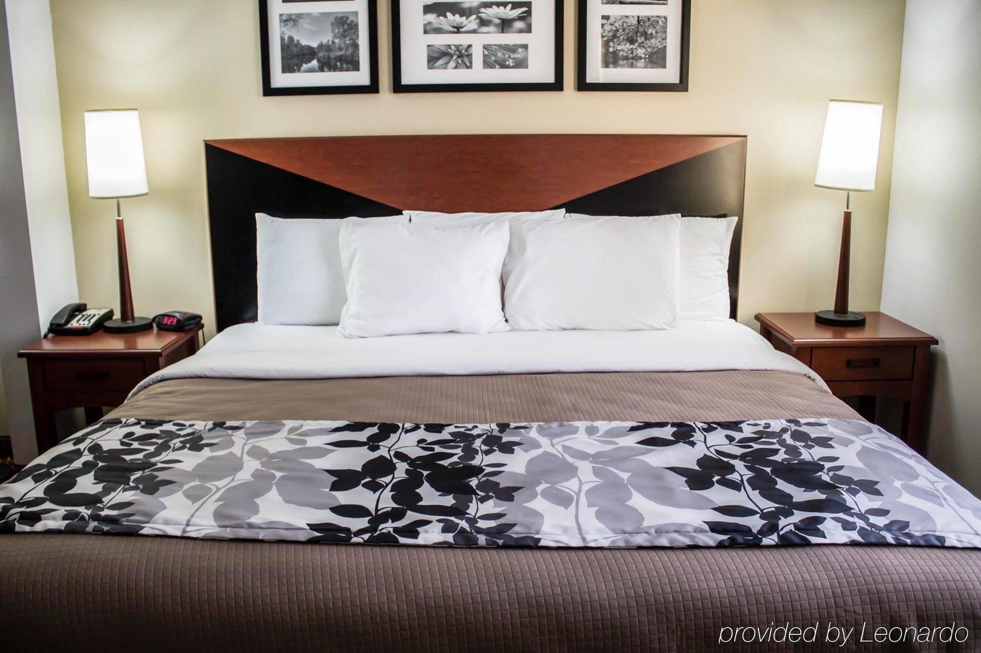 Quality Inn & Suites Chambersburg Εξωτερικό φωτογραφία